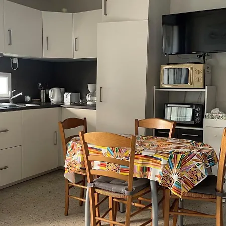 Apartment Climatise Proche Des Thermes - Fr-1-503-166