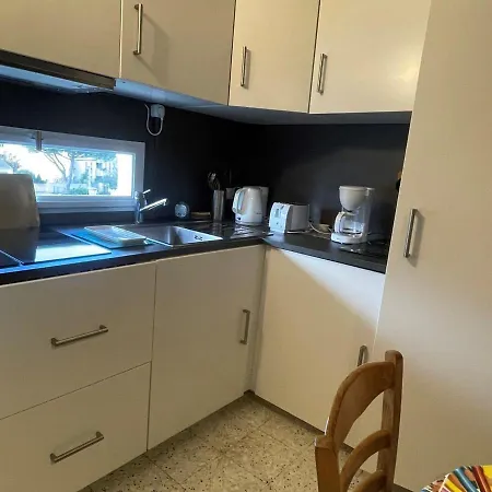 Apartment Climatise Proche Des Thermes - Fr-1-503-166 Balaruc-les-Bains